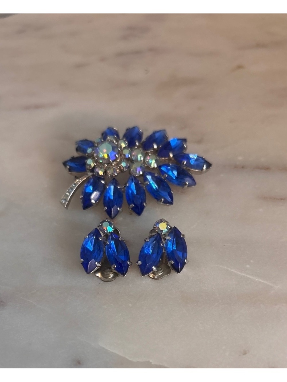 Vintage 1950s Cobalt Blue Rhinestone 3-Piece Brooch & Earring Set Parure